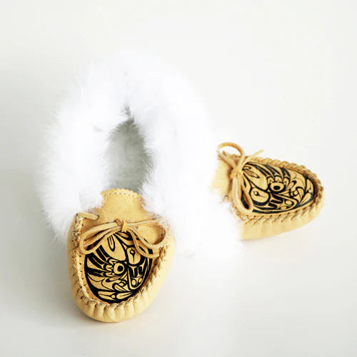 The Hummingbird Spirit Moccasin: A Symbol of Joy and Healing | Women's with White Rabbit Fur